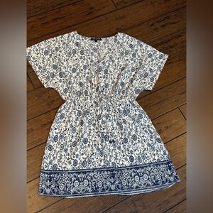 Mario Serrani Navy and Cream Floral Swim cover size Small